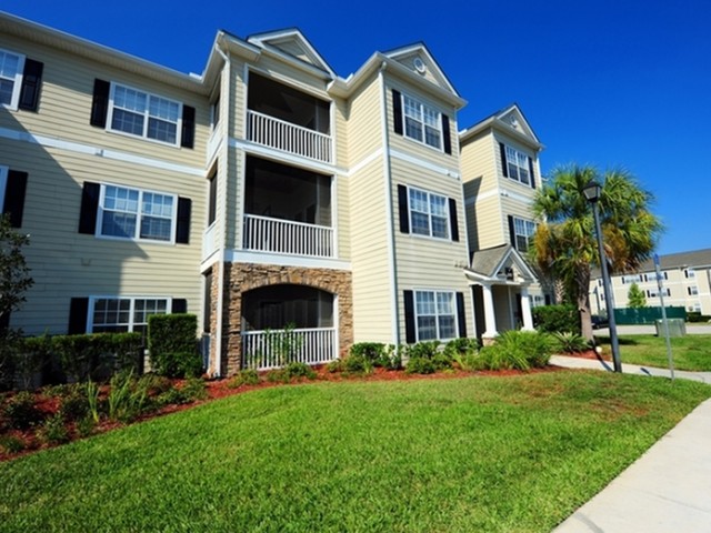 Image of Pet Friendly Community for Reserve Bartram Springs (Closed)