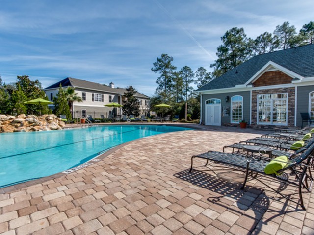 Image of Resort-Style Swimming Pool for Reserve Bartram Springs (Closed)