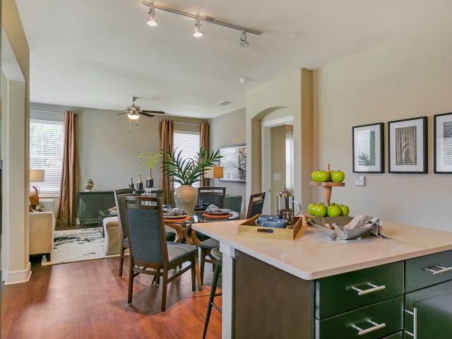 luxury apartments las colinas | one bedroom apartments las colinas | three bedroom apartments for rent las colinas | two bedroom for rent las colinas