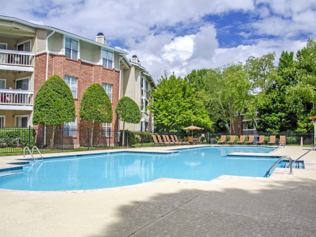 Sparkling Pool | Apartments for rent in Charlotte, NC | McAlpine Ridge Apartments