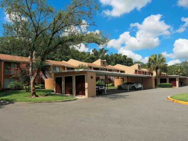 Image of Carports for The Park at Pienza (Closed)