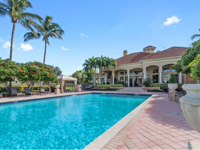 Delray Beach Luxury Town-home Rentals|Villas D\'Este Apartment Homes | For Rent in Delray Beach, FL