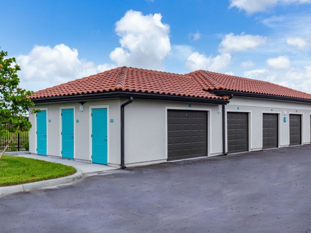 Treviso Grand Apartments - North Venice, Florida garages and storages