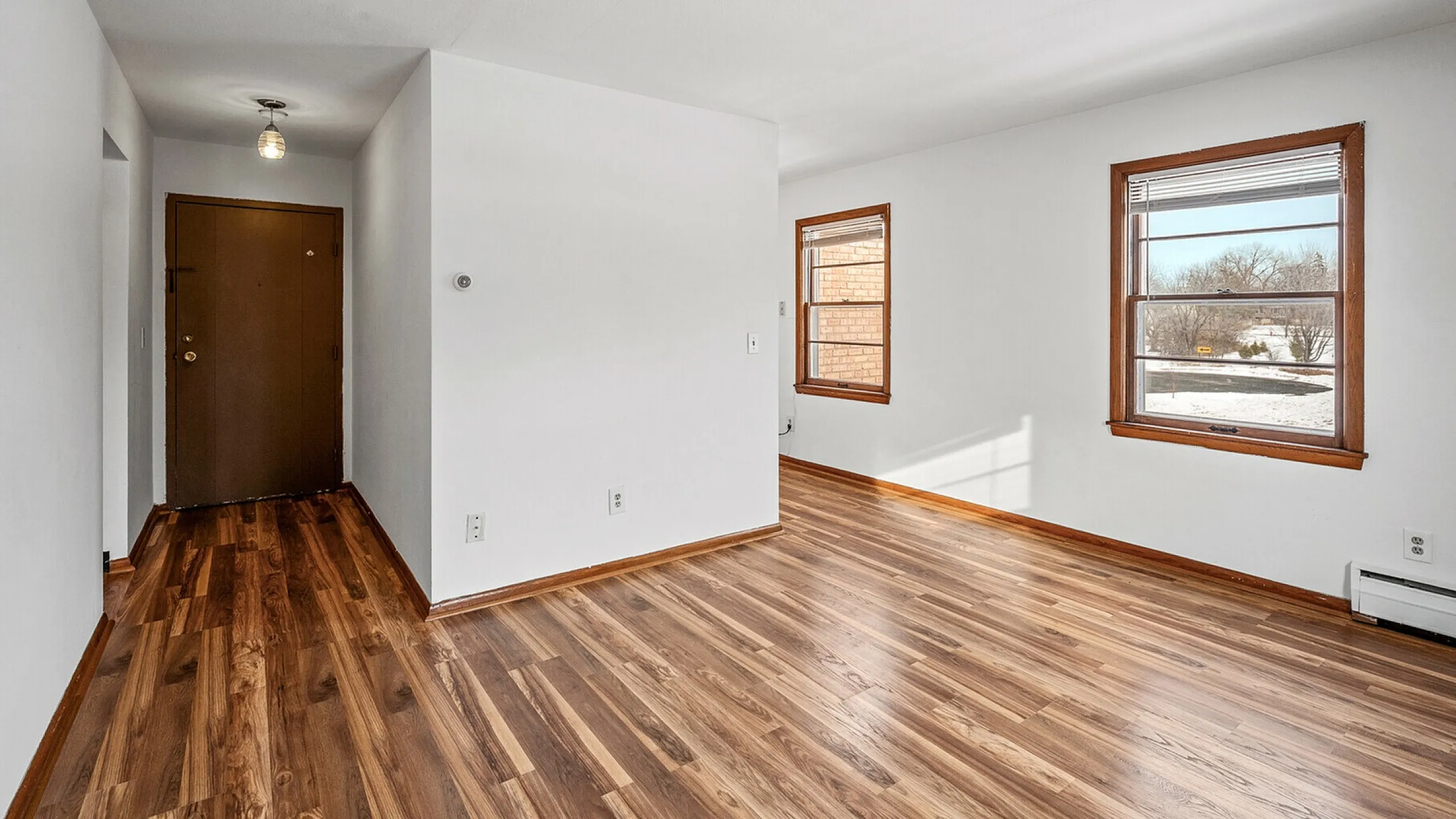 livingroom/entry