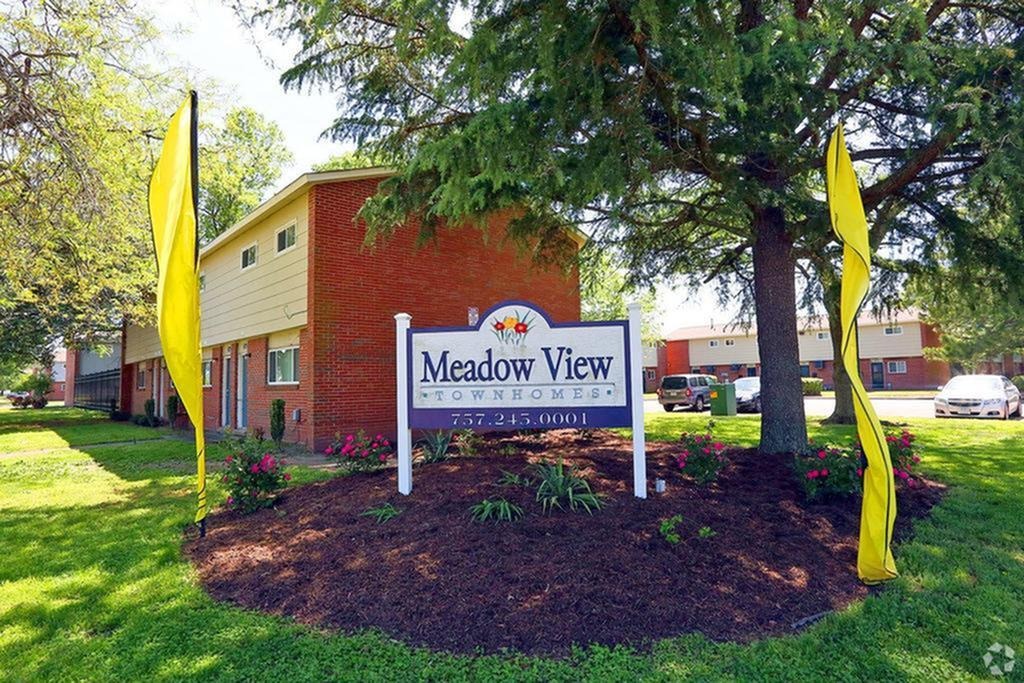 View Photos Meadowview Apartments