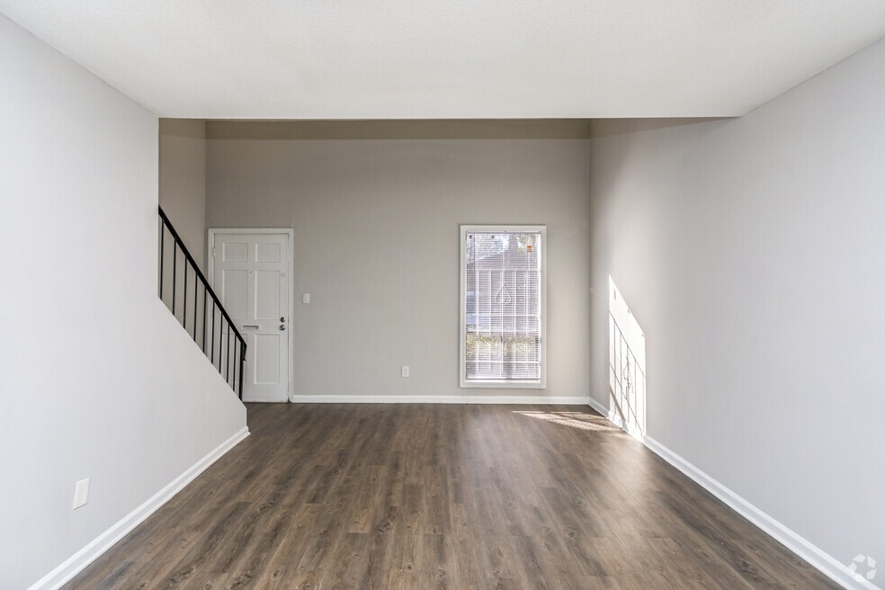 1 Bed Apartments Check Availability Decatur Lofts