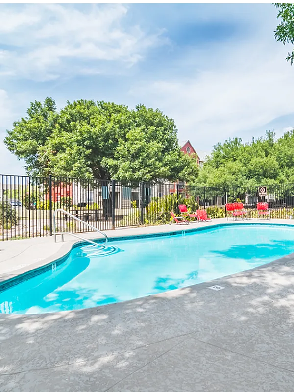 Villa de Oro Swimming Pool