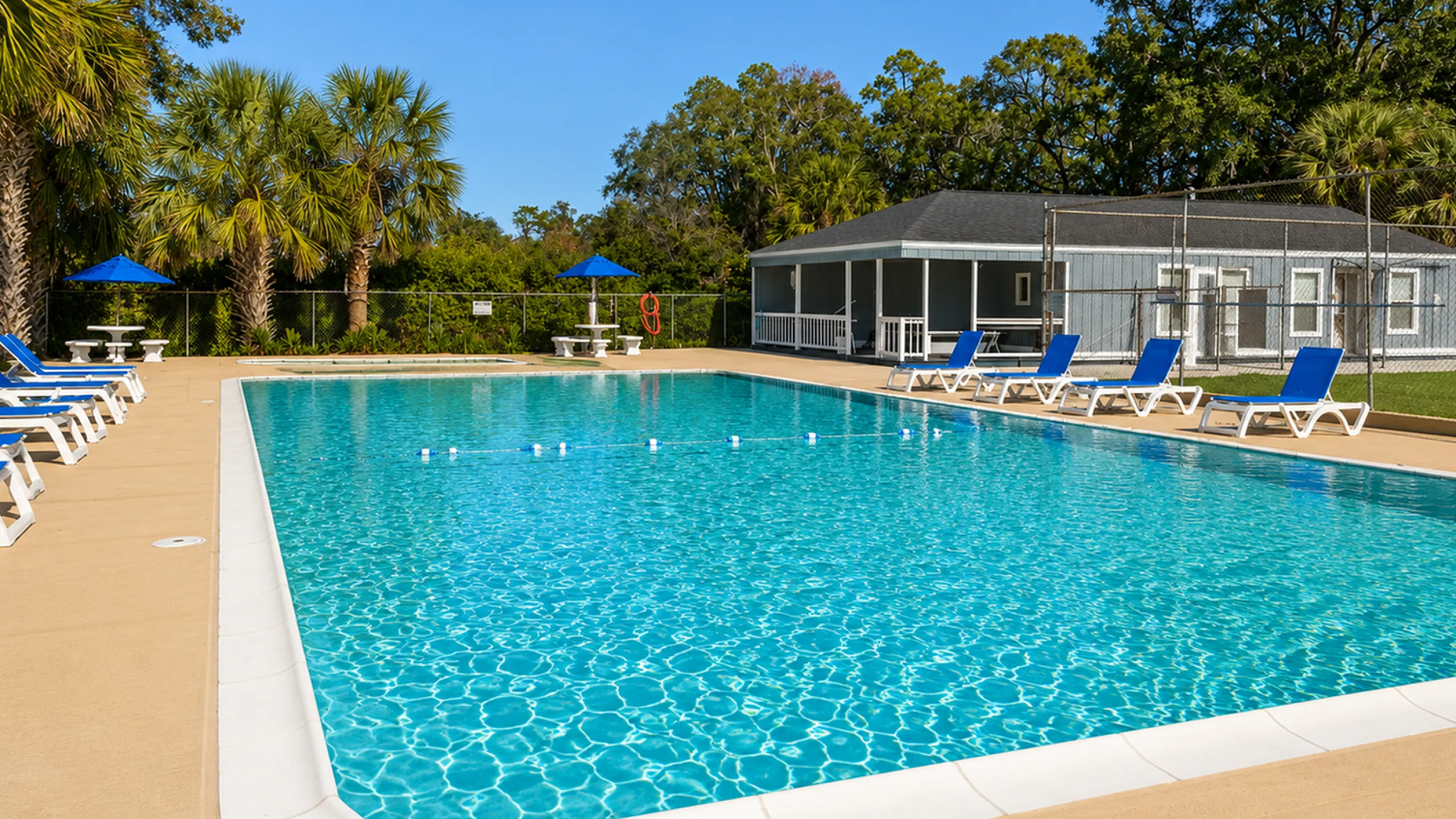 pool