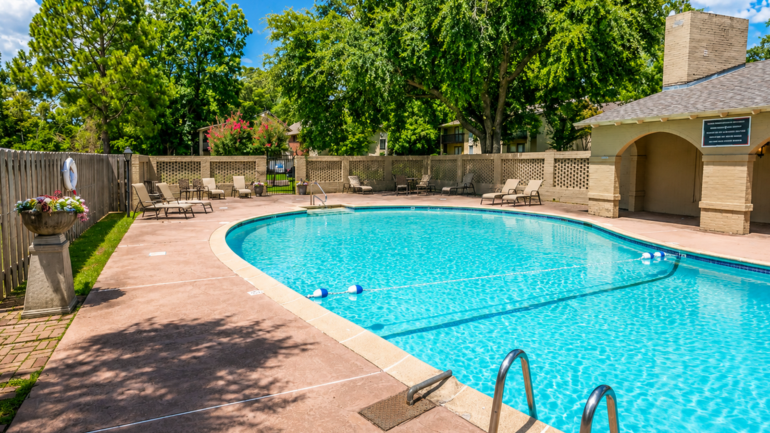 pool