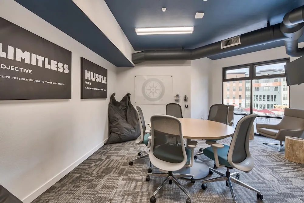 Individual and Group Study Lounges