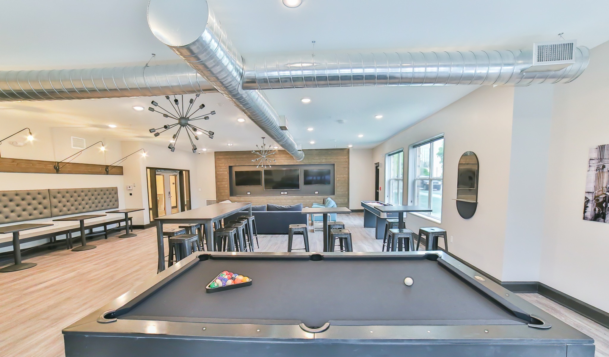 Social/Game Lounge