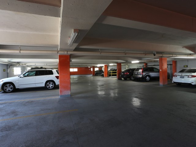 Image of Parking Garage for Yugo Salt Lake City The Summit