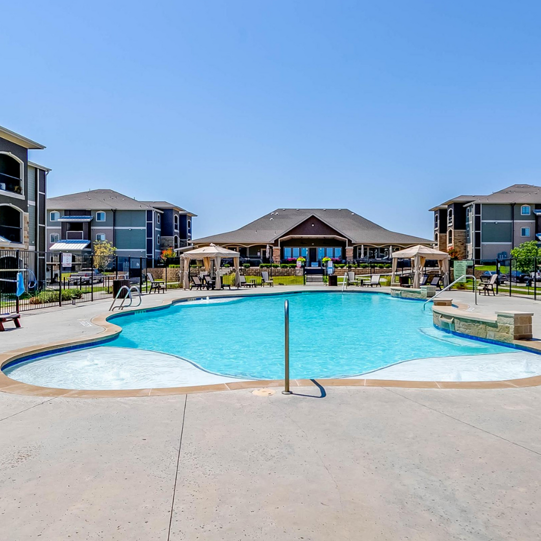 3 Bedroom Apartments Lone Oak Apartments