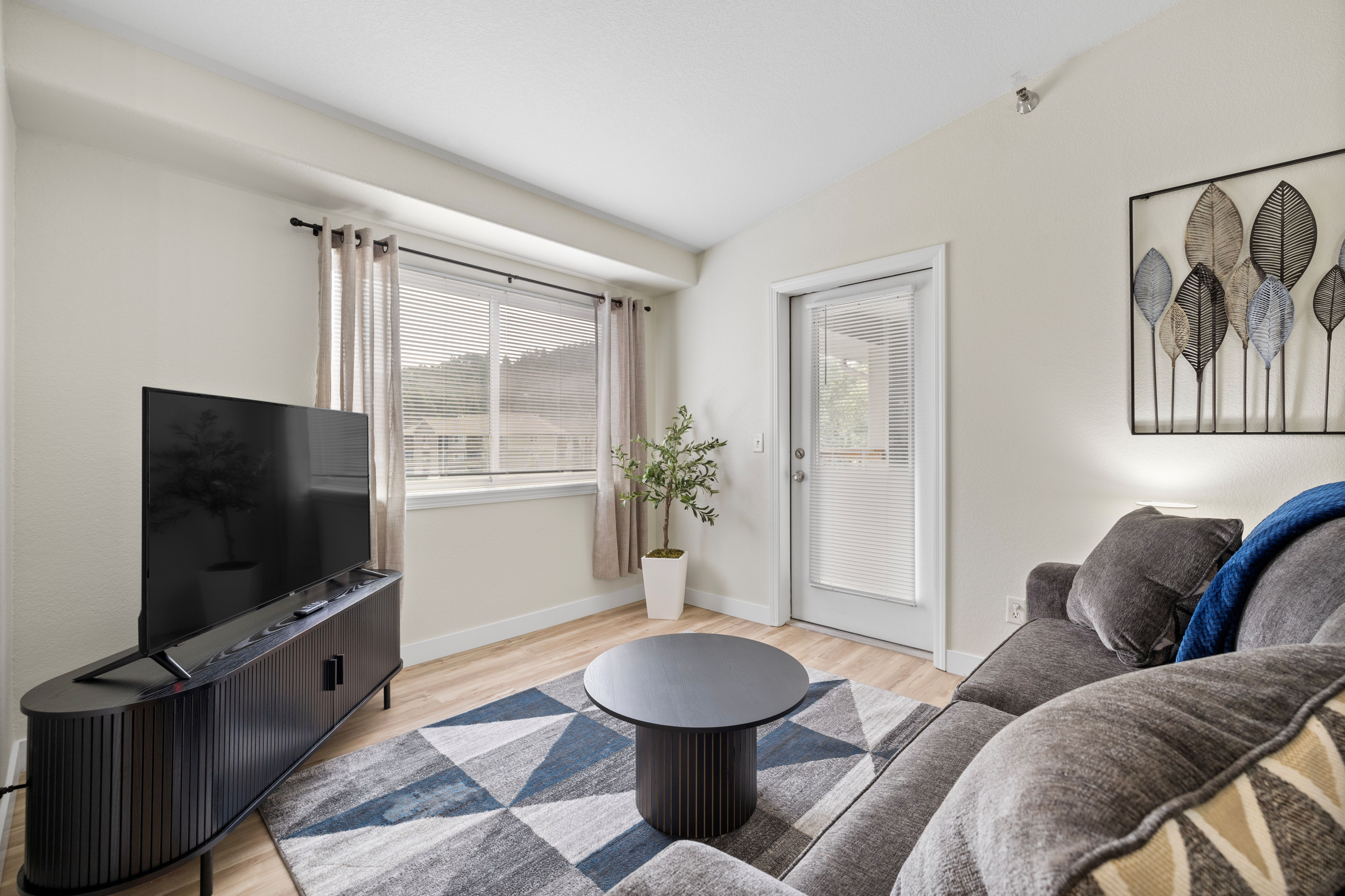 Furnished 2 Bedroom