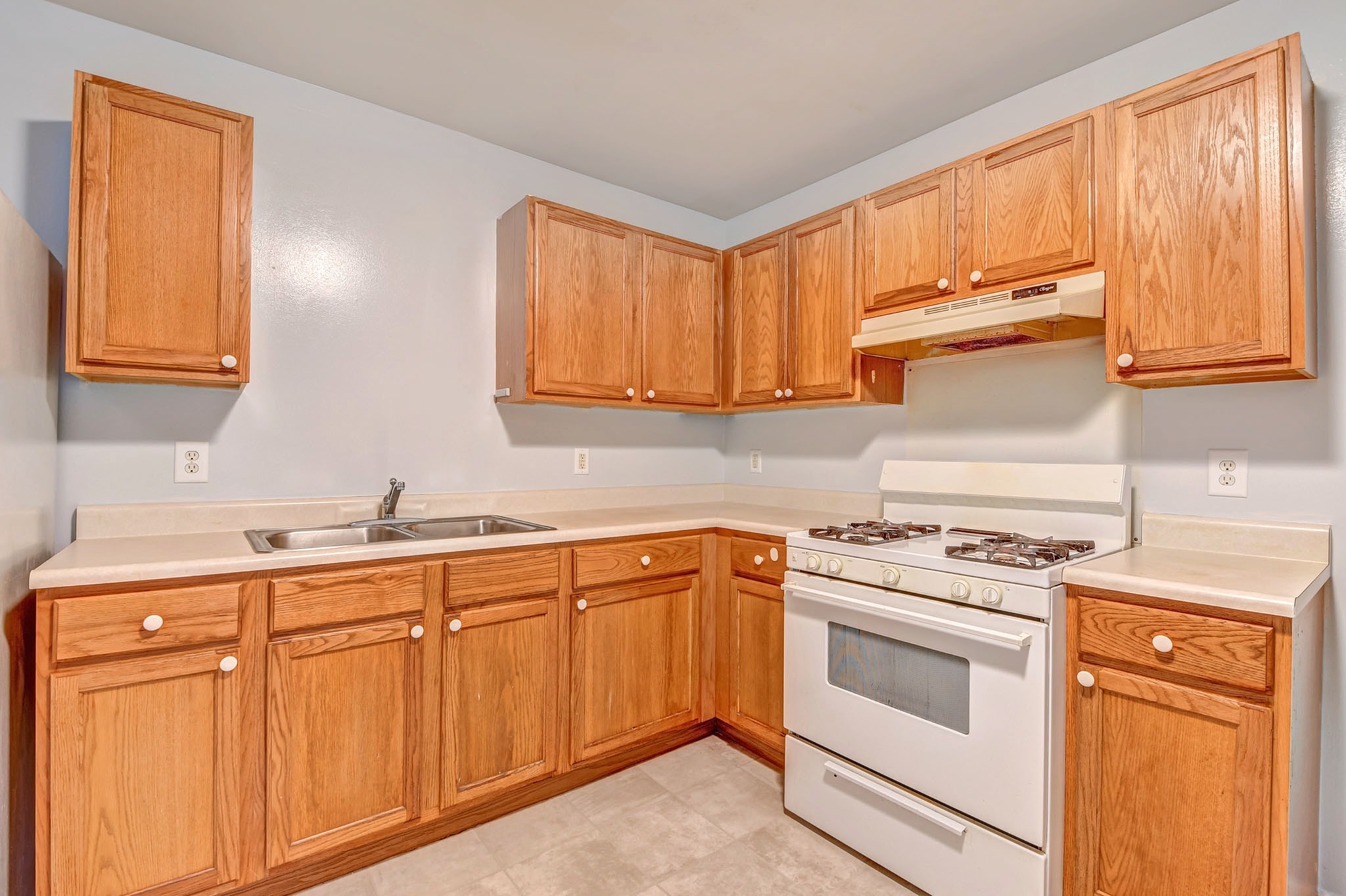 View Photos & Take A Virtual Tour | Orchard Park