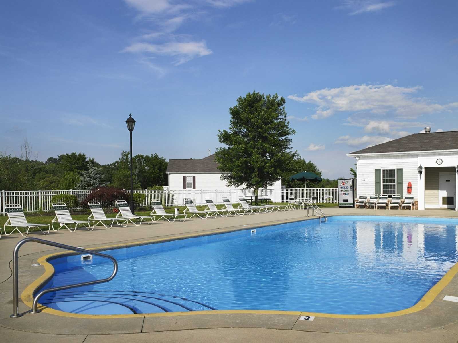 pool swimming