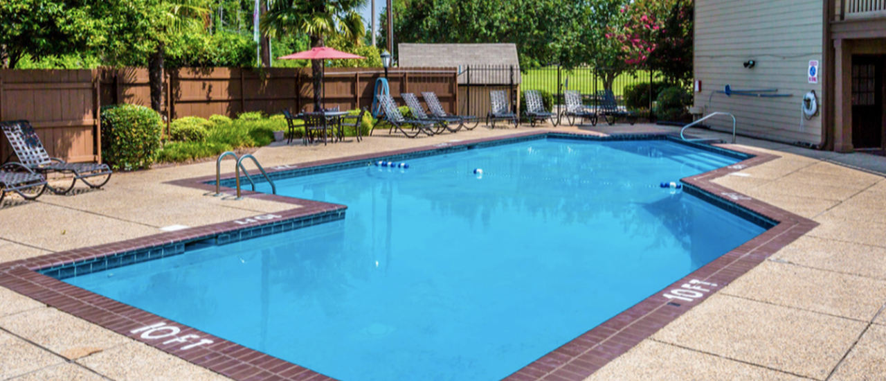 van mark apartments pool