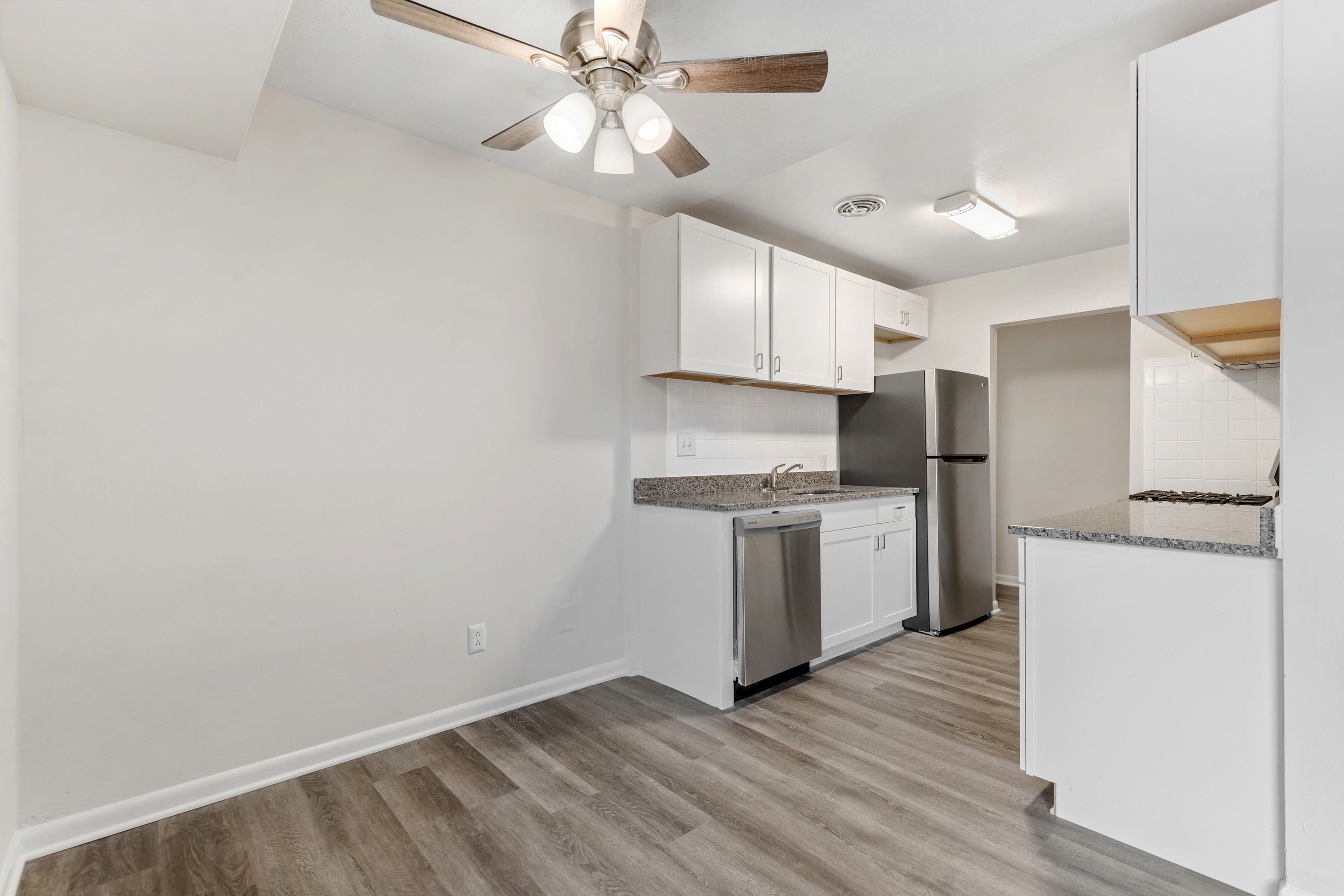 Cypress1R 1 Bed Apartment 101 N Ripley