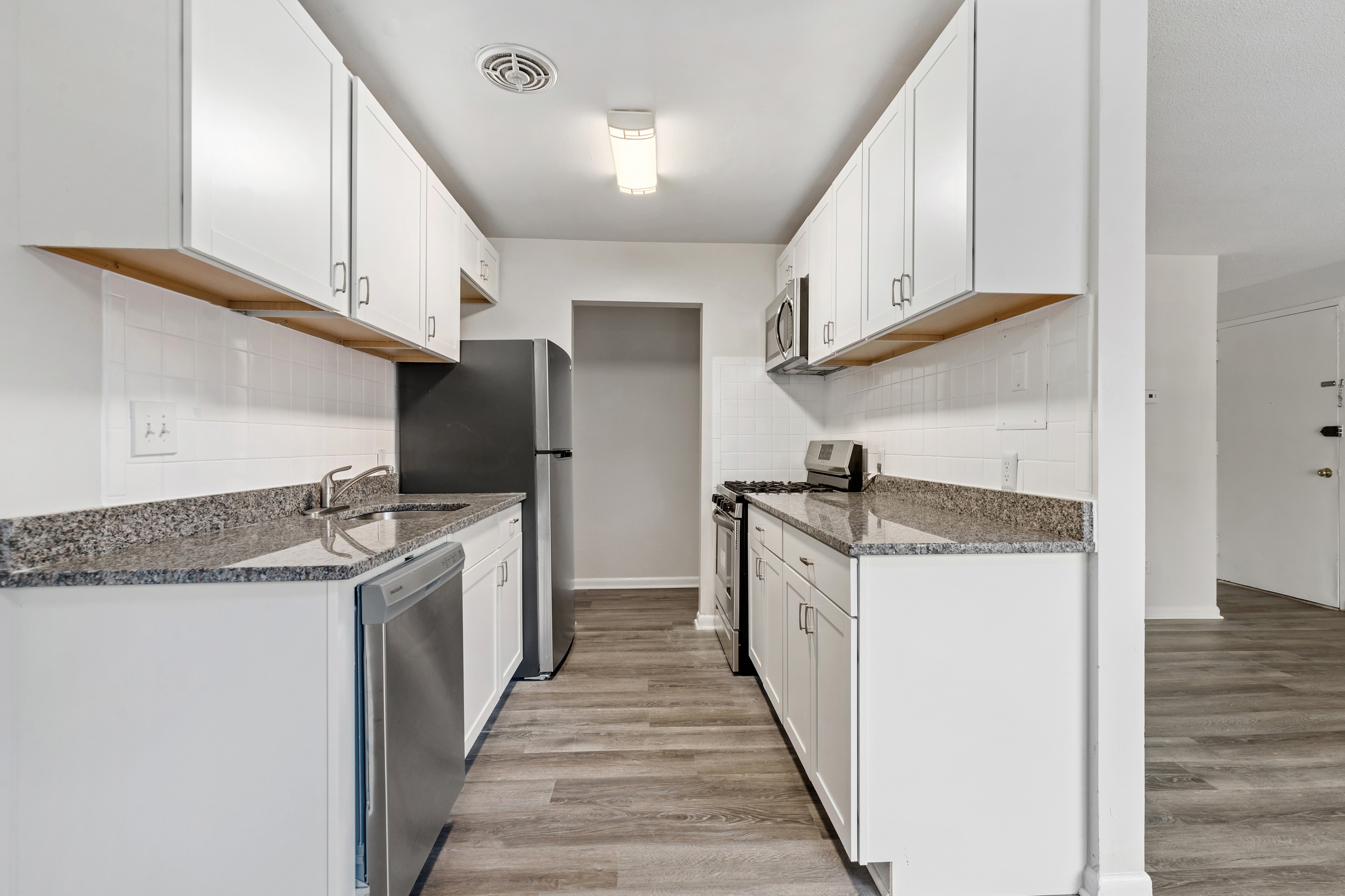 Cypress1R 1 Bed Apartment 101 N Ripley