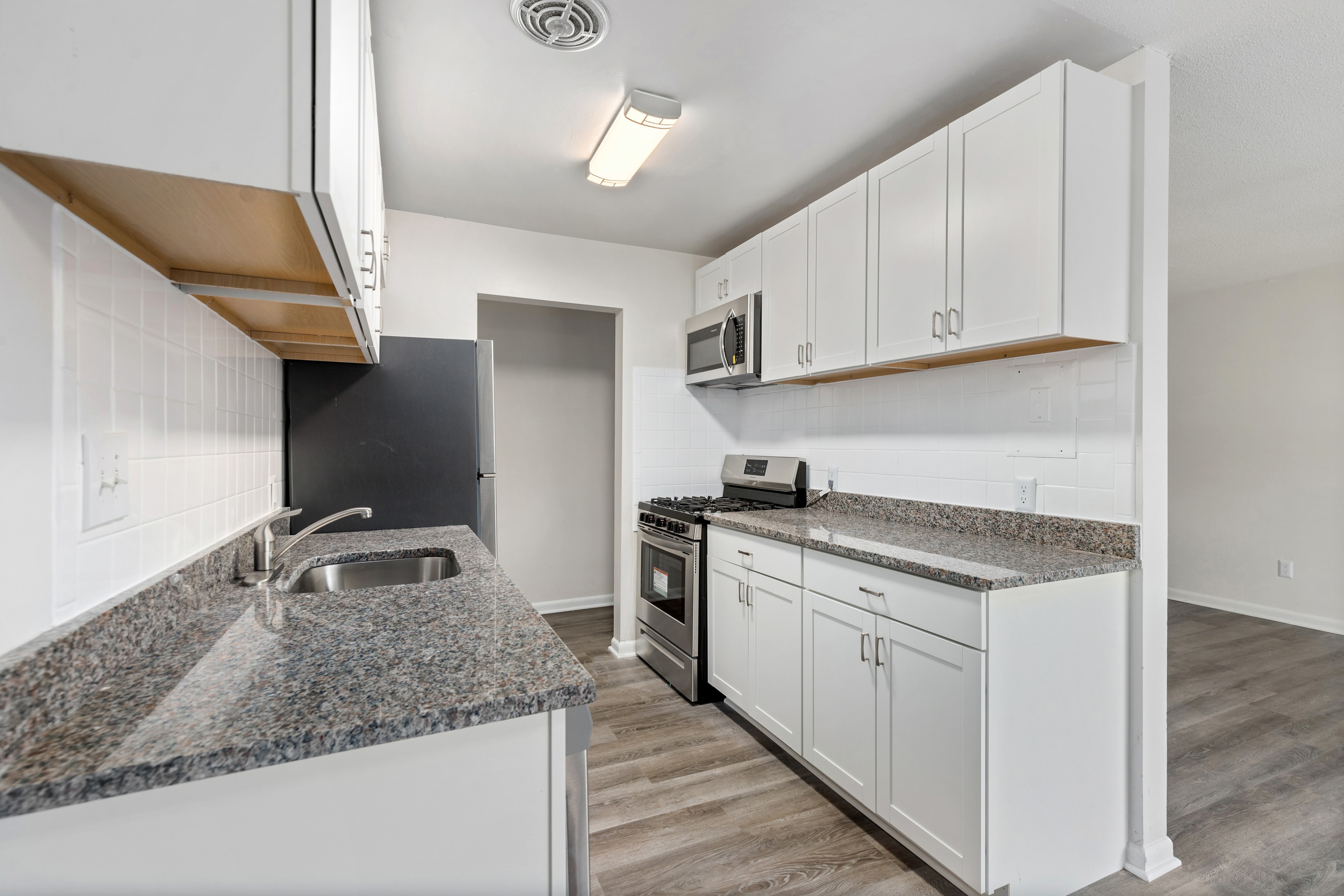 Cypress1R 1 Bed Apartment 101 N Ripley