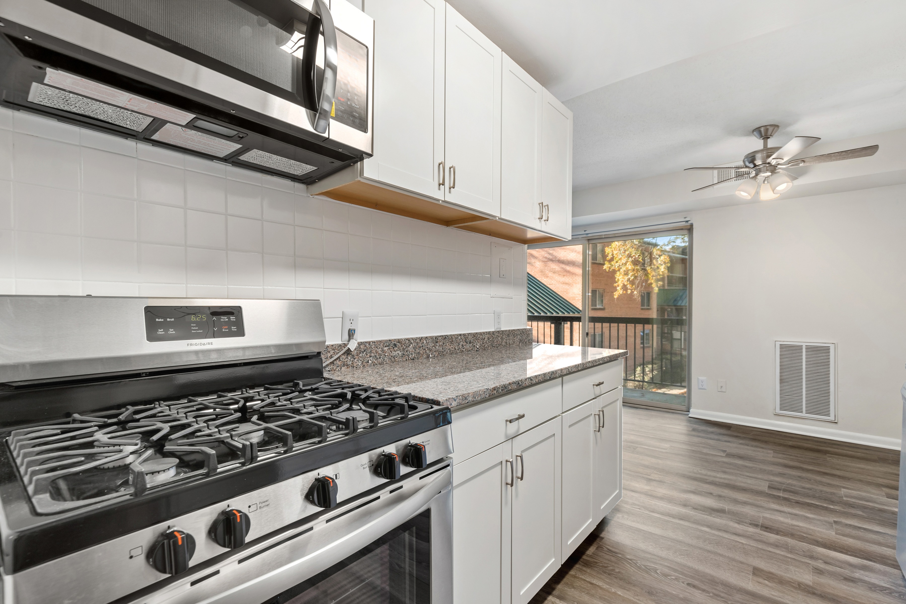 Cypress1R 1 Bed Apartment 101 N Ripley