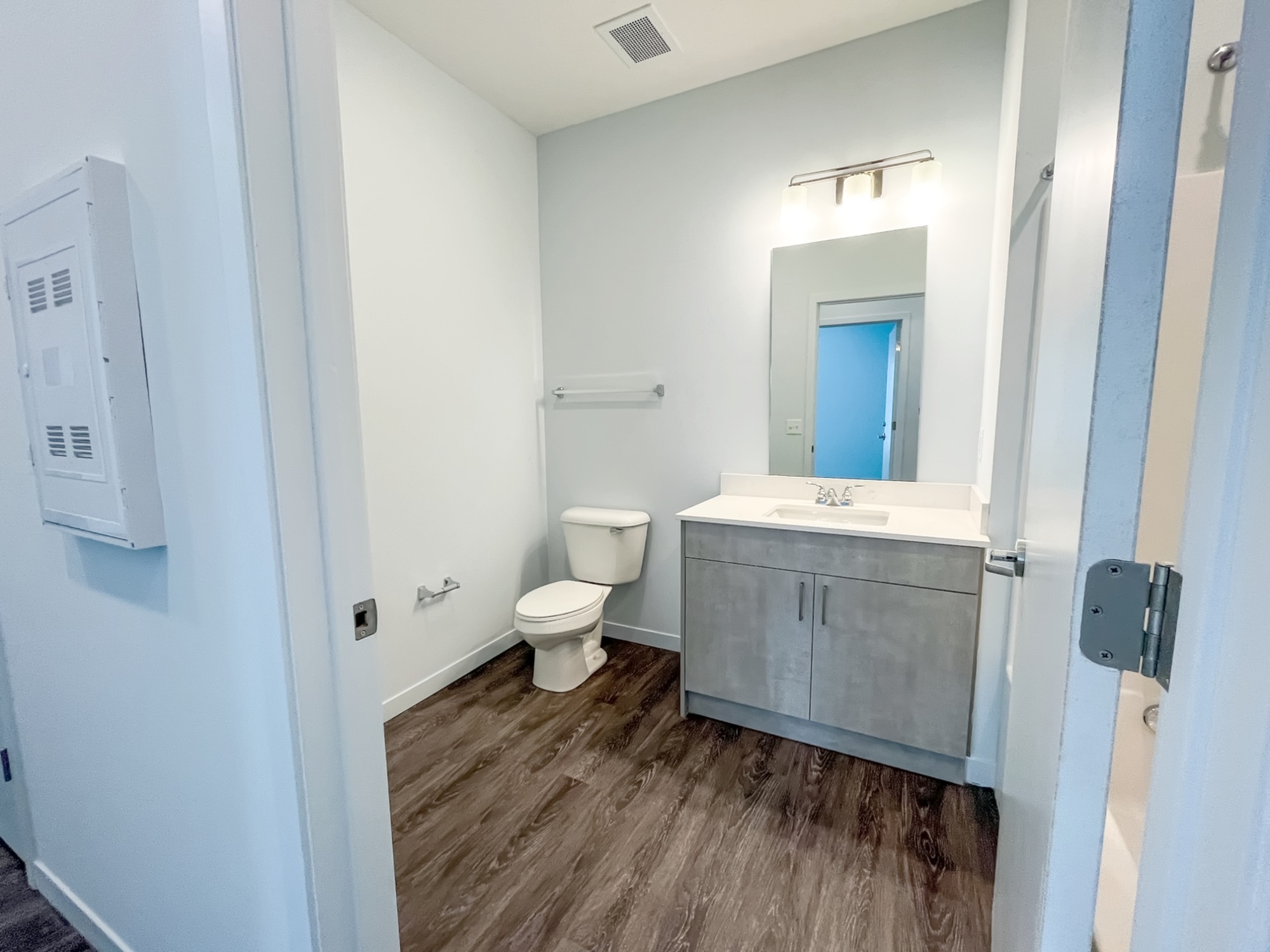 Photos Student Apartments near UIUC Pacifica on Green