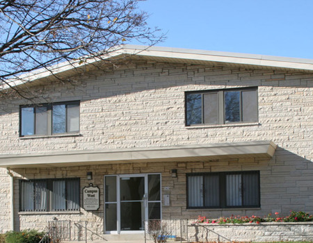 Campus West Apartment - Schulhof Property Management LLC