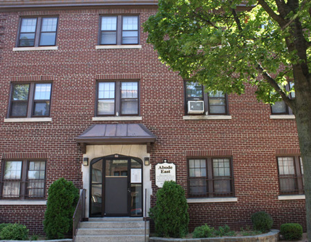 Centro Apartment - Schulhof Property Management LLC
