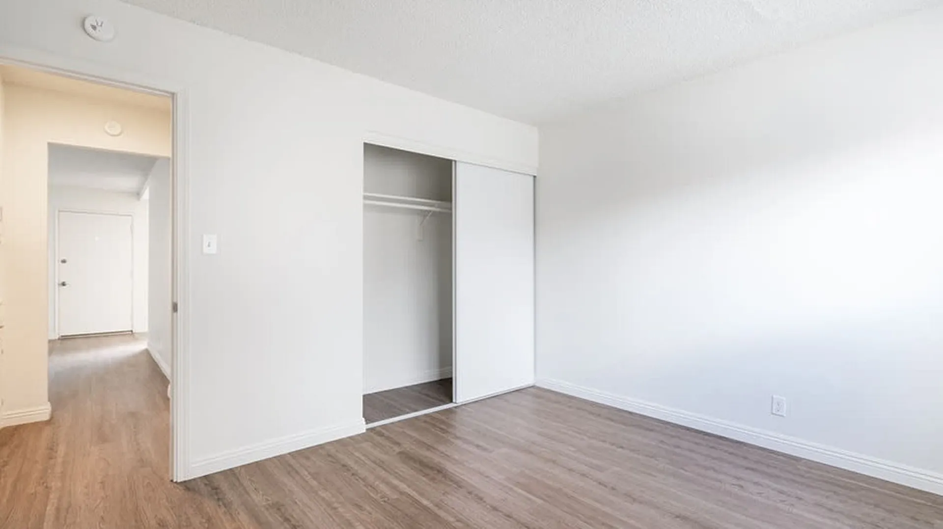 Pacific Bedroom