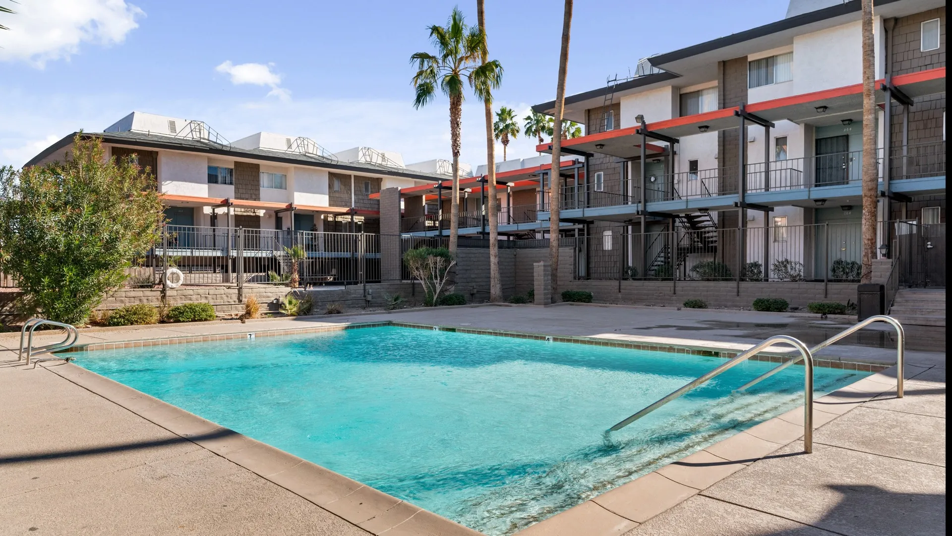 Townhome Villas Pool