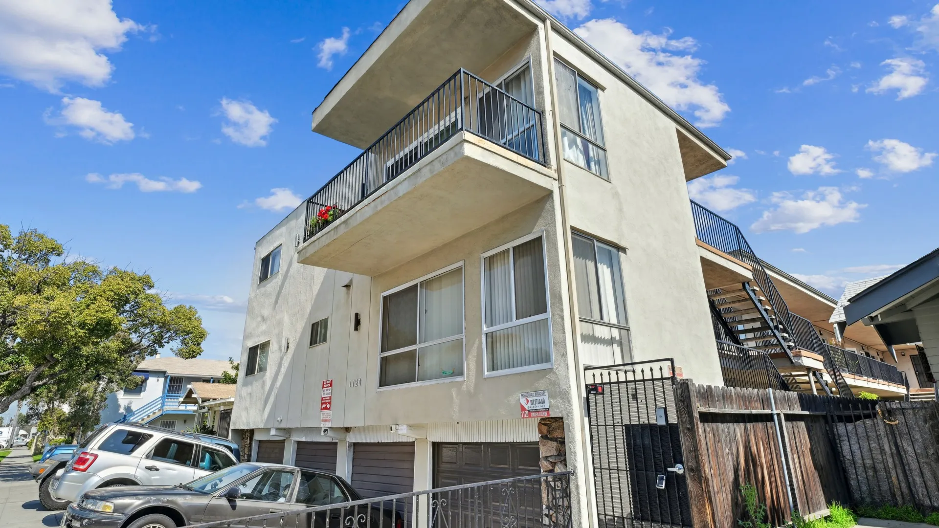 Liden exterior