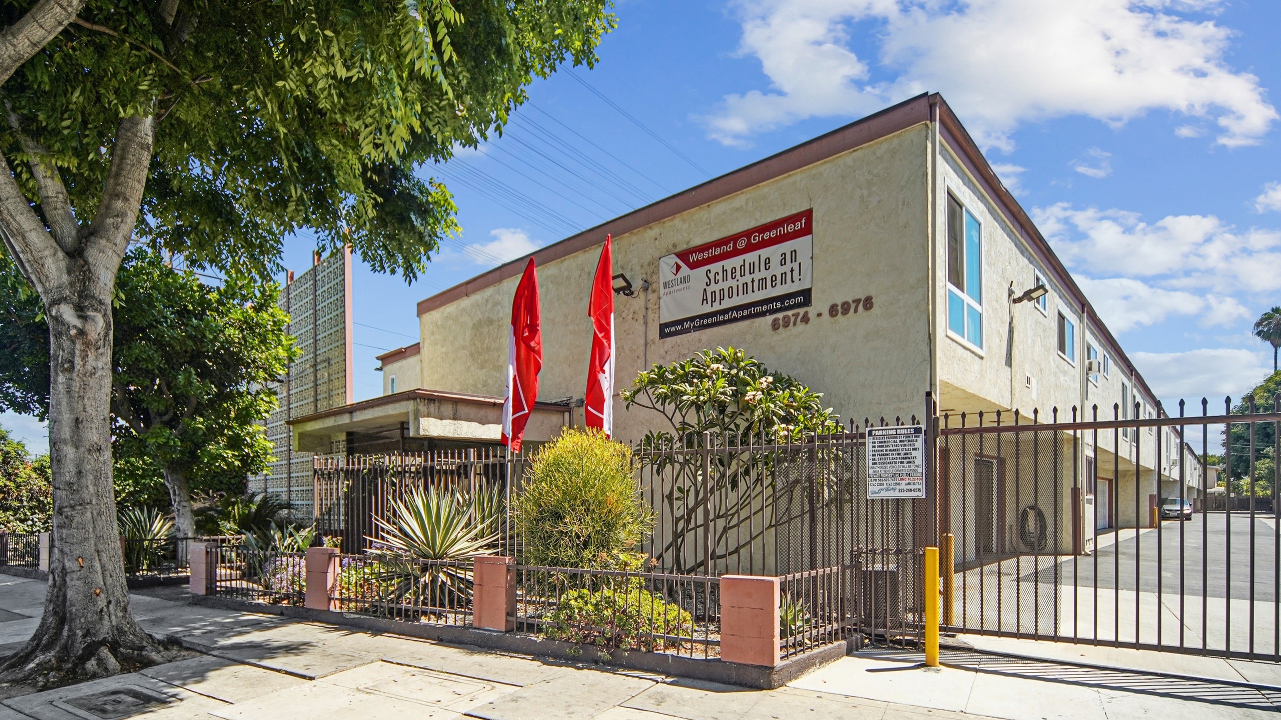 Westland @ Greenleaf | Apartments In Long Beach, CA