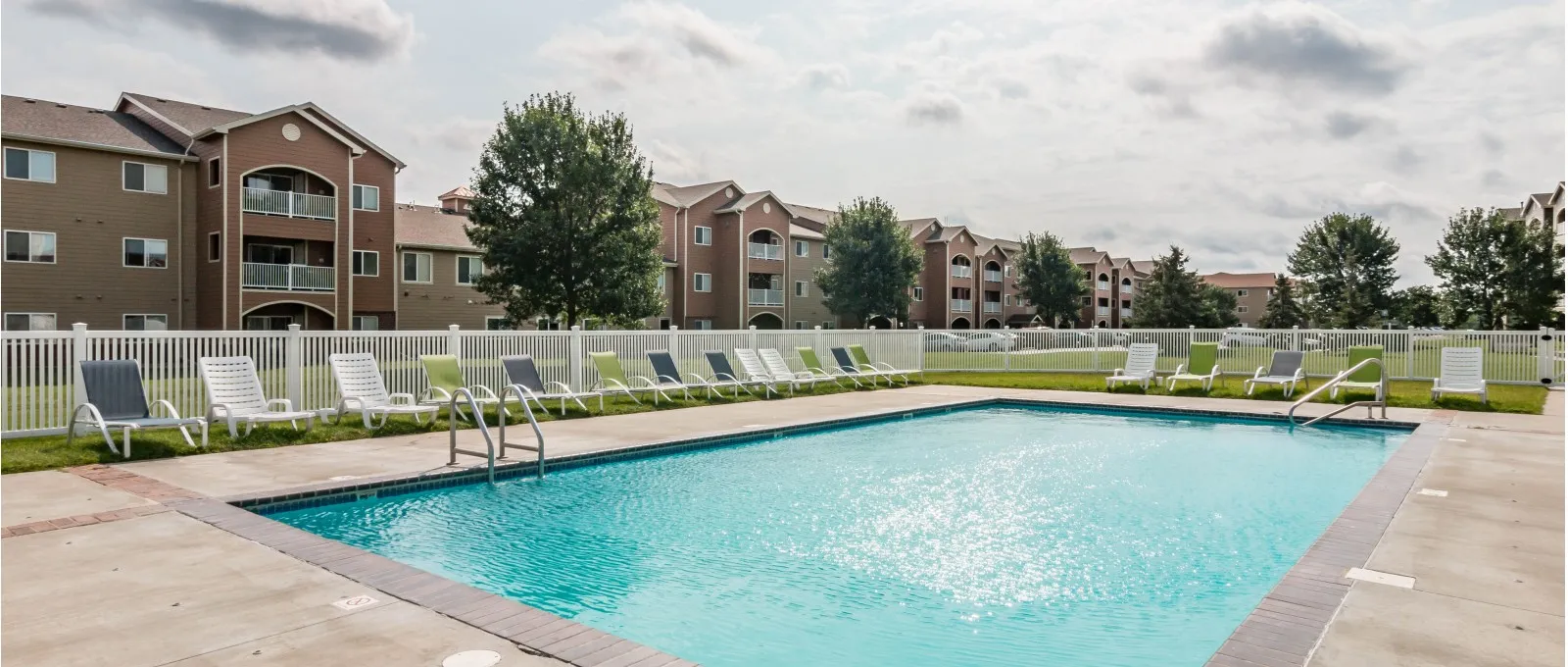 Steeplechase Apartments