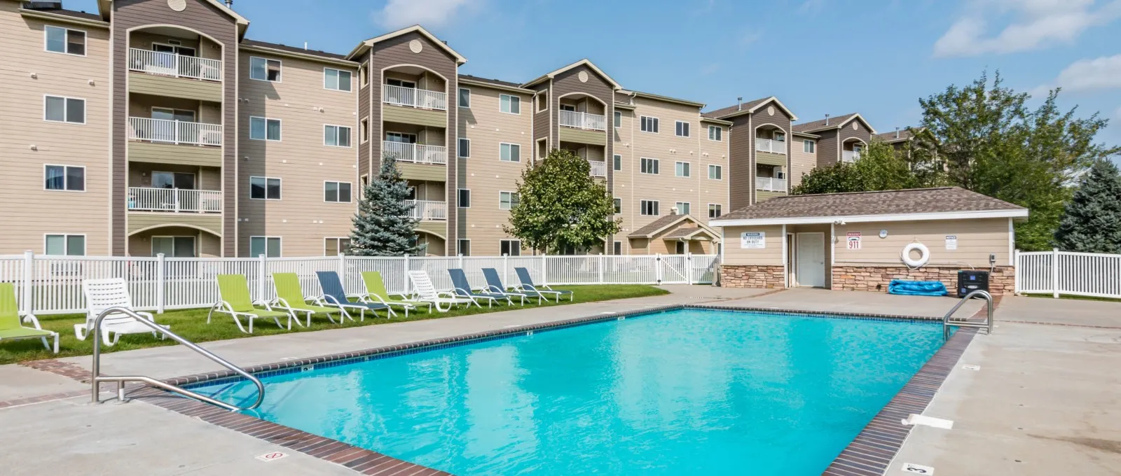 SH - Stonehedge Apartments