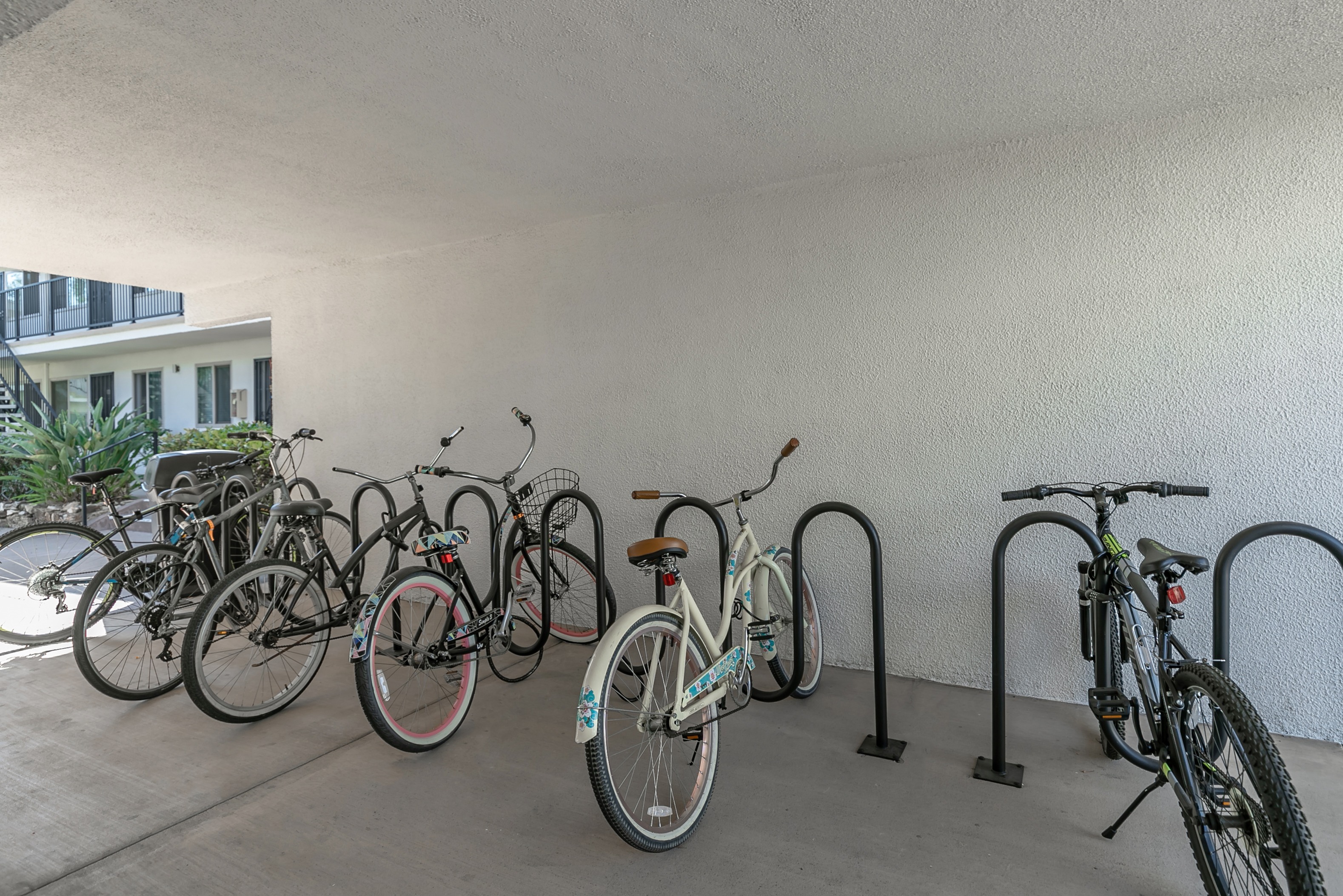 1 Bed Apartments Check Availability Avaz Pacific Beach