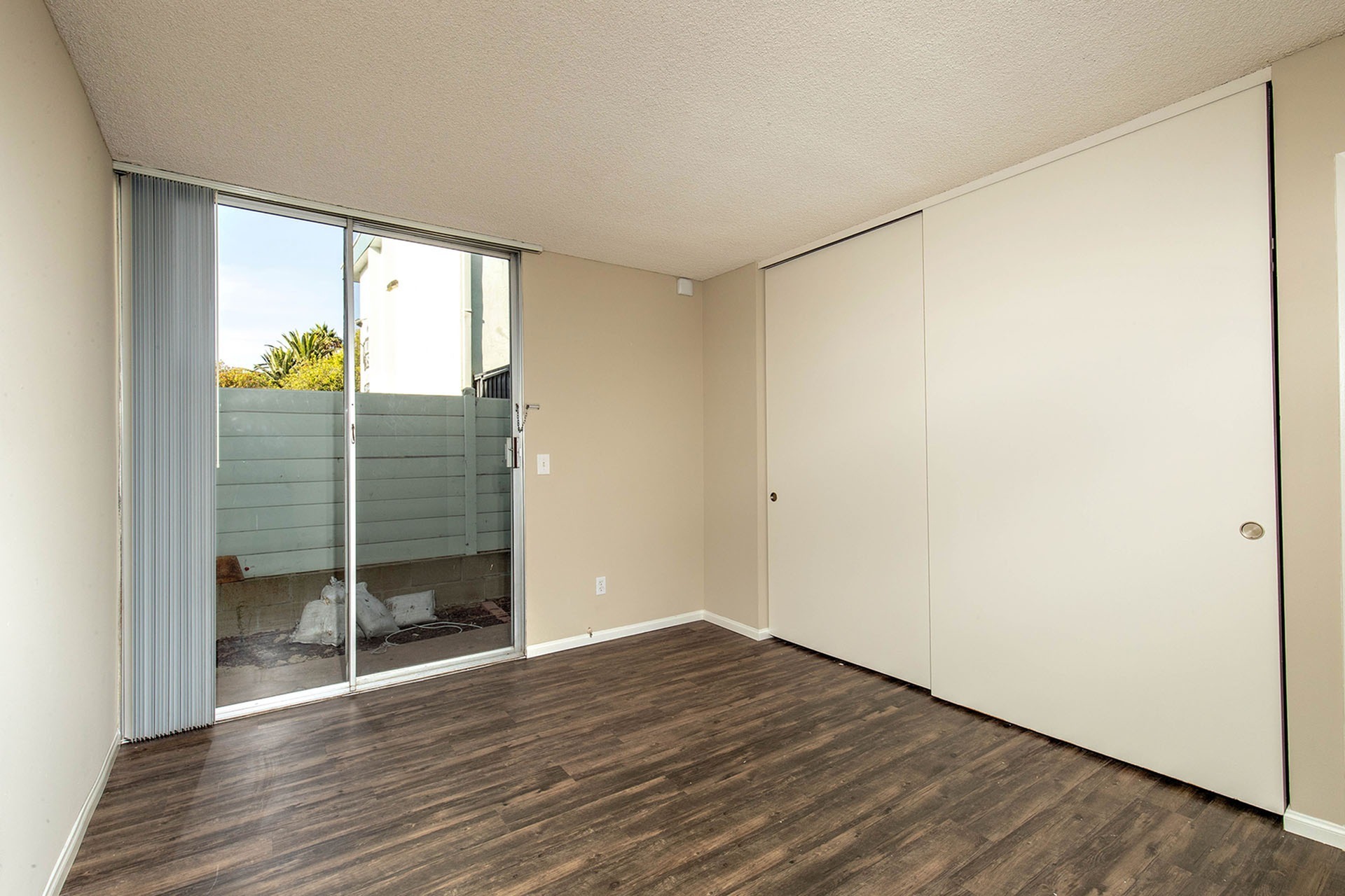 View Photos | Castilian Apartments