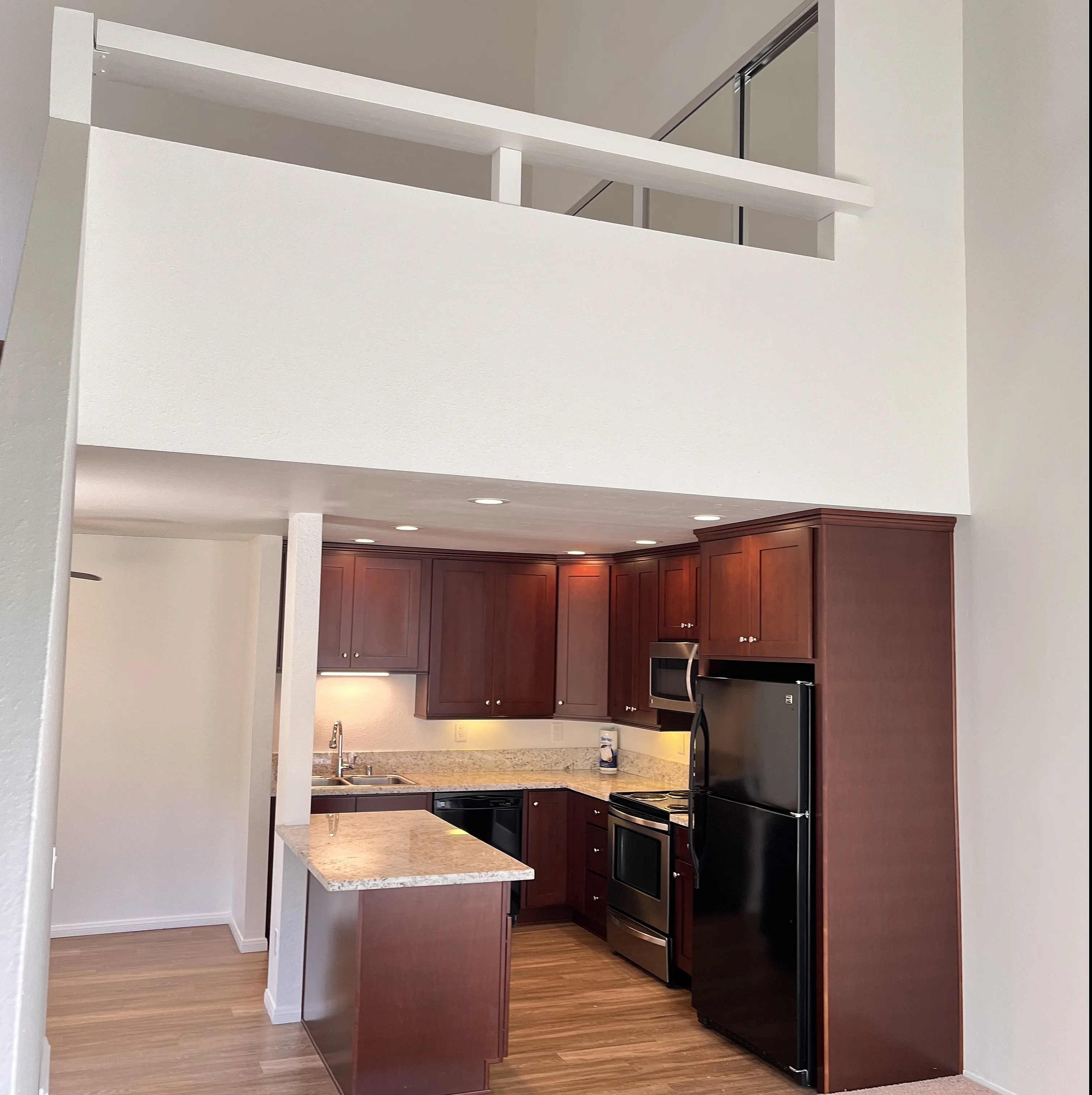 1BR