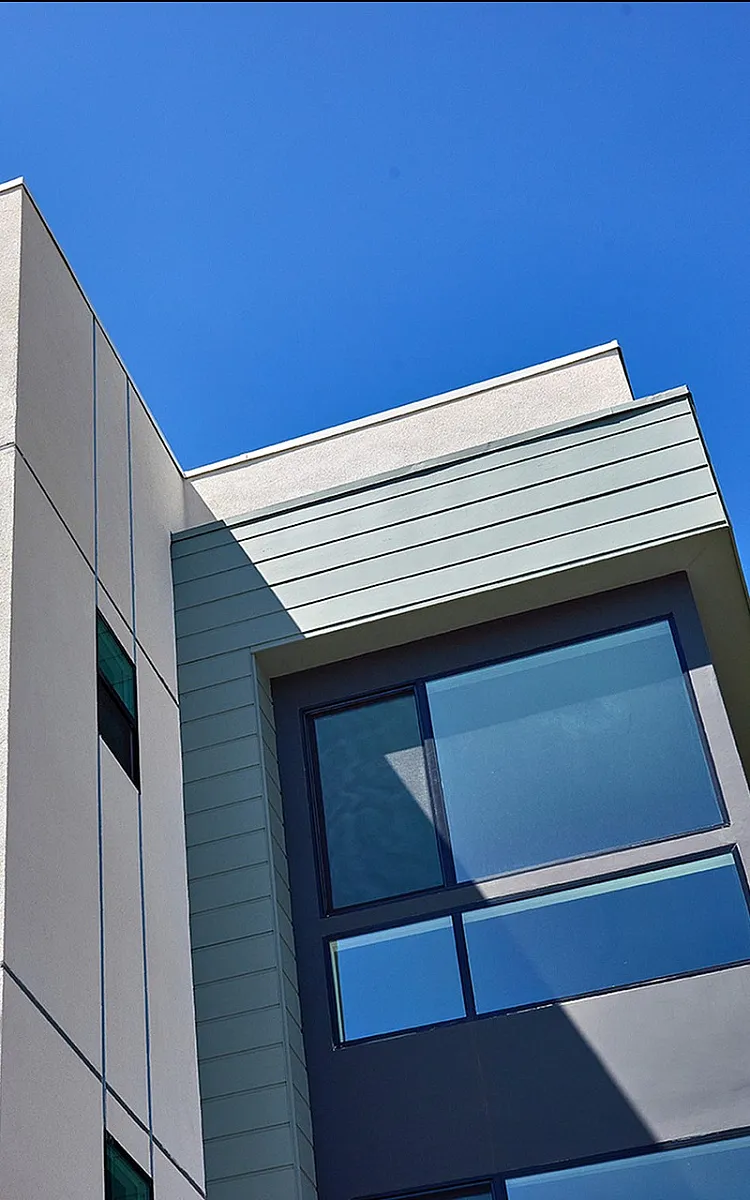 Exterior photo Dezi