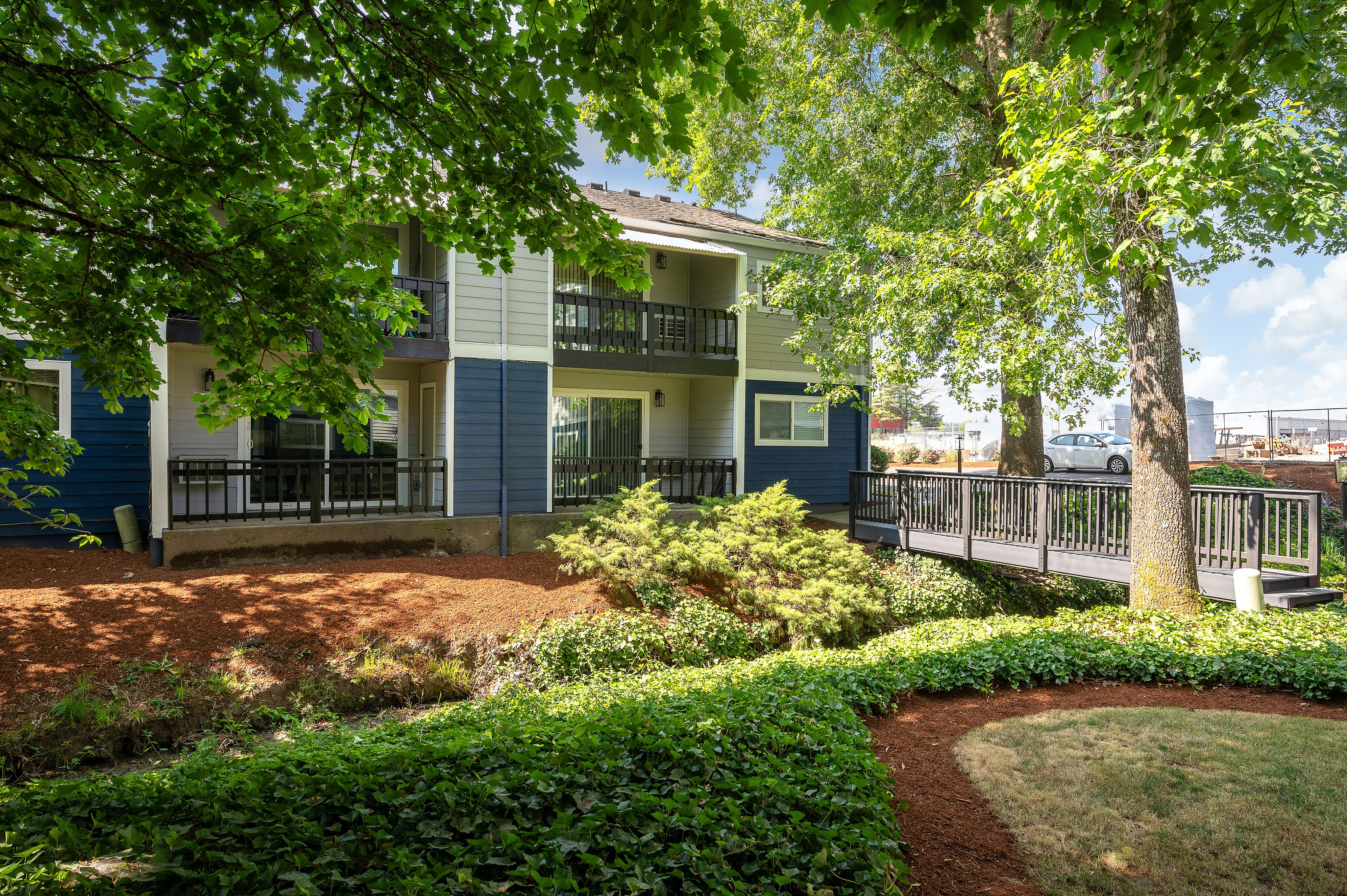 exterior photography of springrbrook apartments