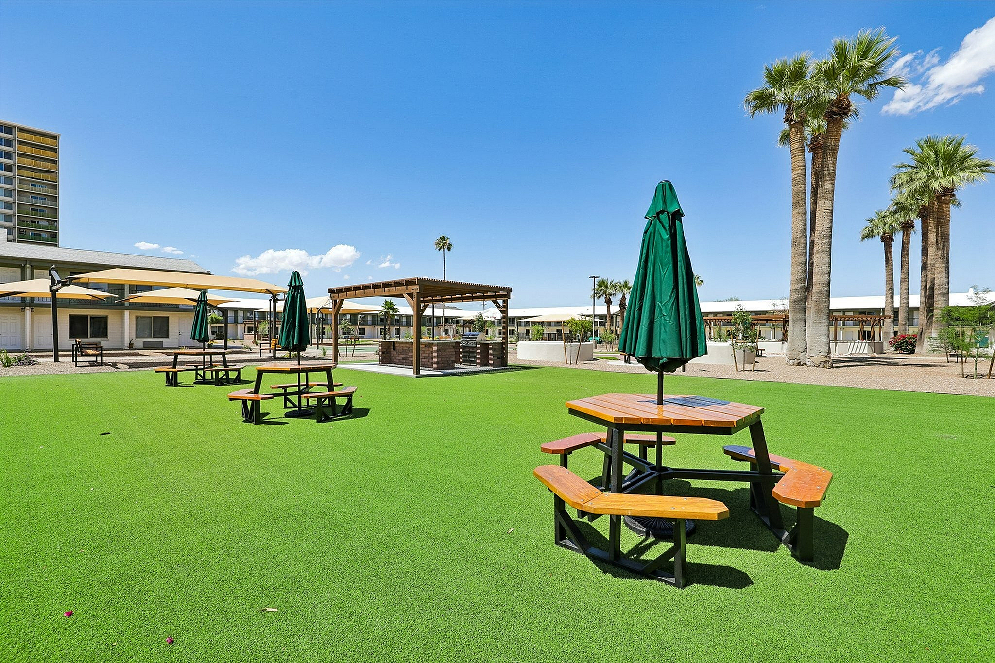 community courtyard with bbq