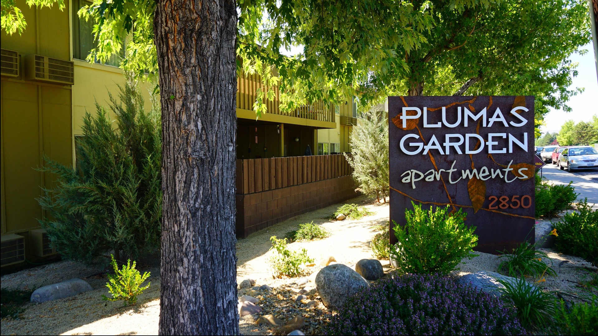 plumas garden apartments monument sign