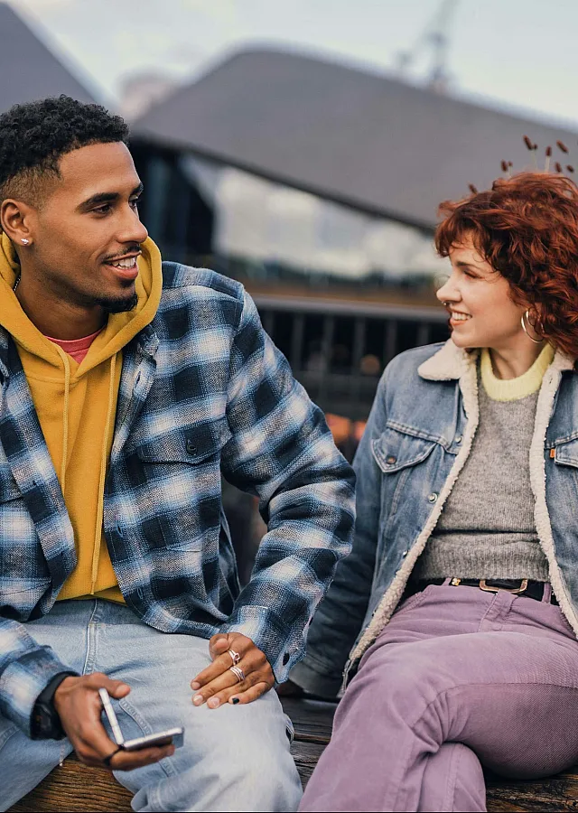 two people chatting