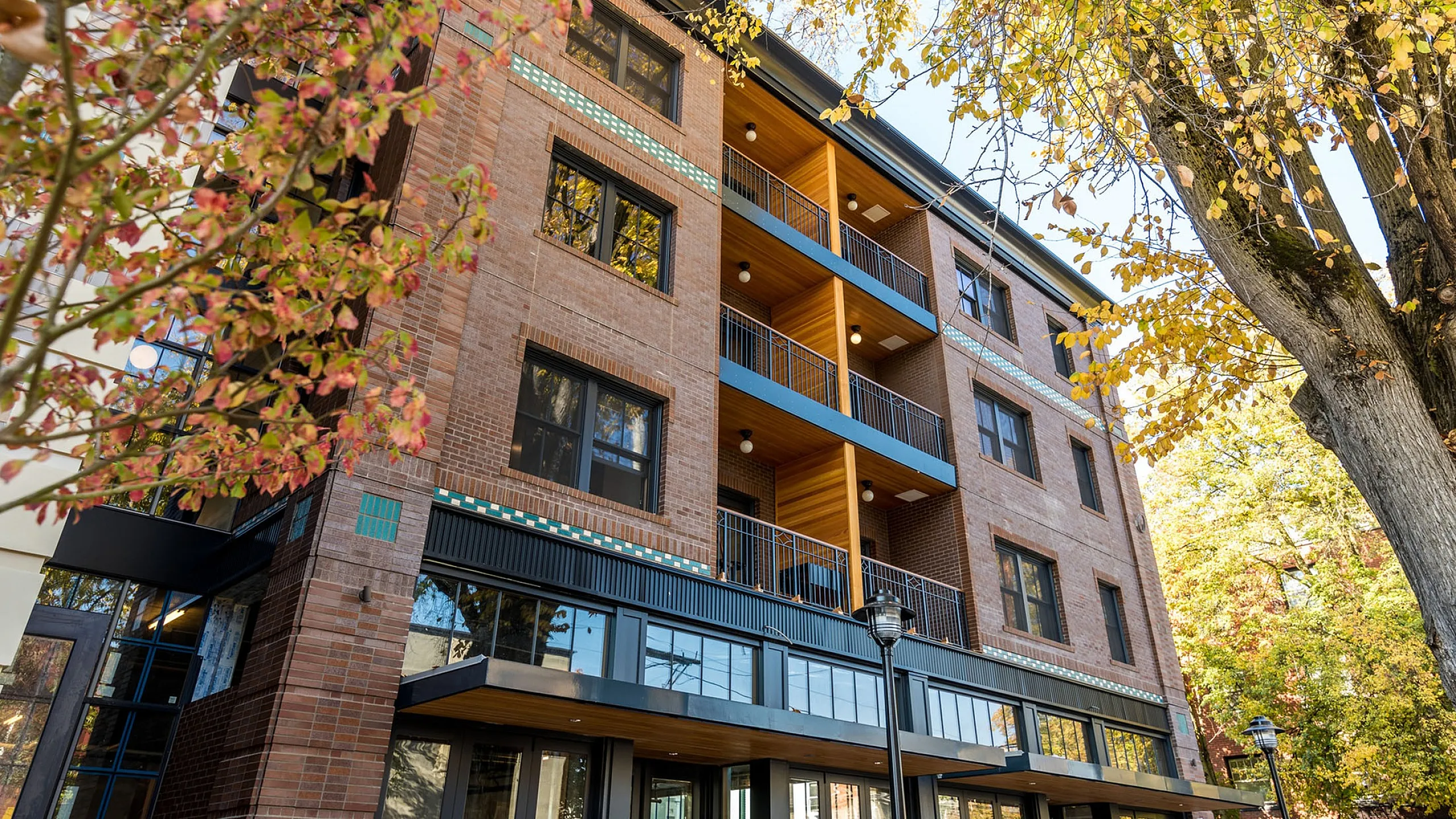 exterior of almr apartments