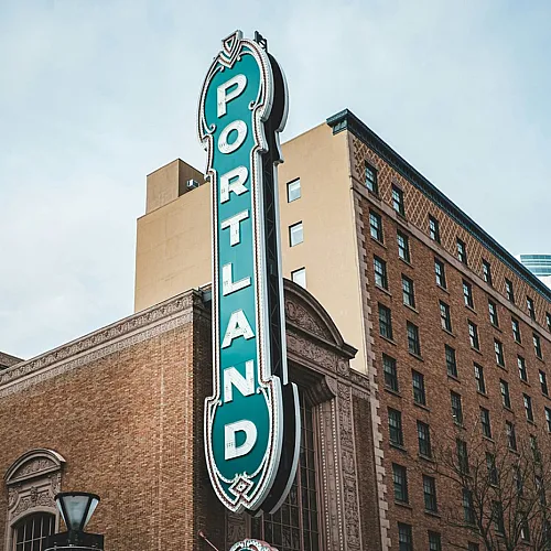 portland oregon sign