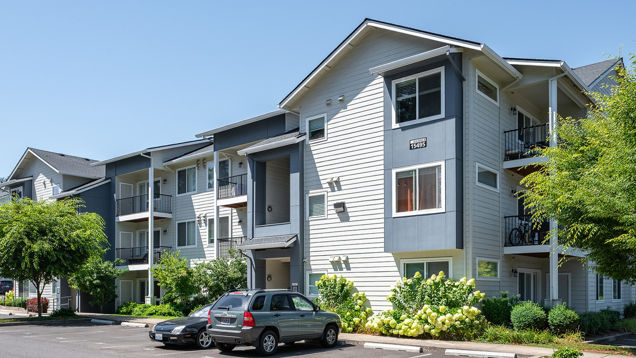trillium woods exterior