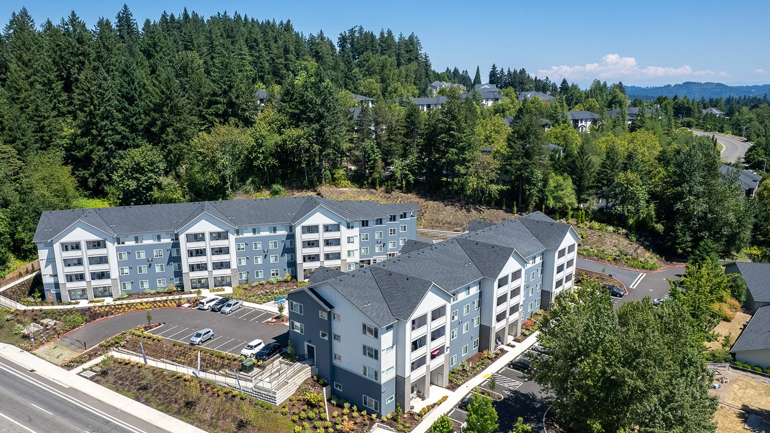 exterior view of pacific ridge apartments