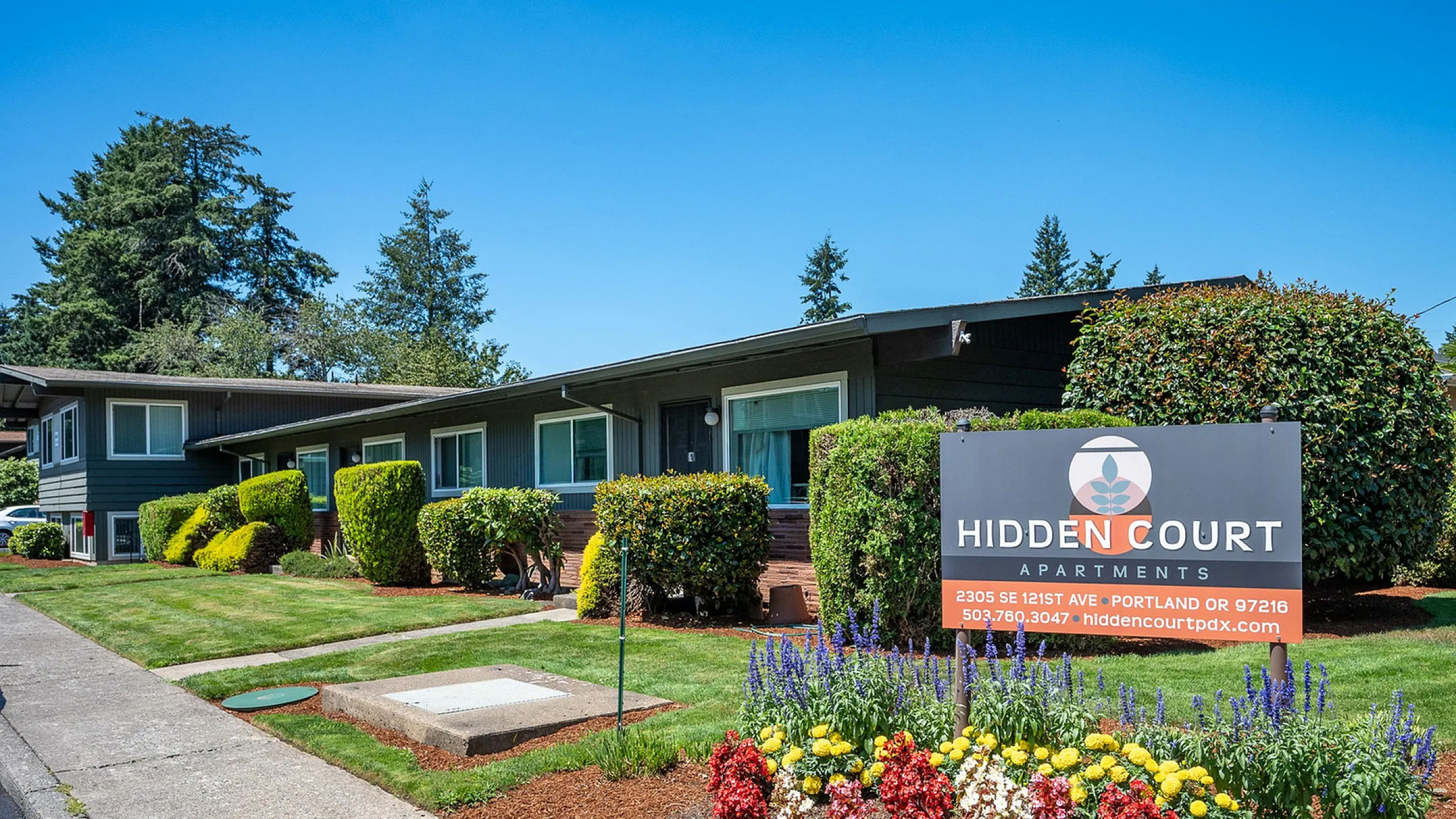 exterior of hidden court apartments