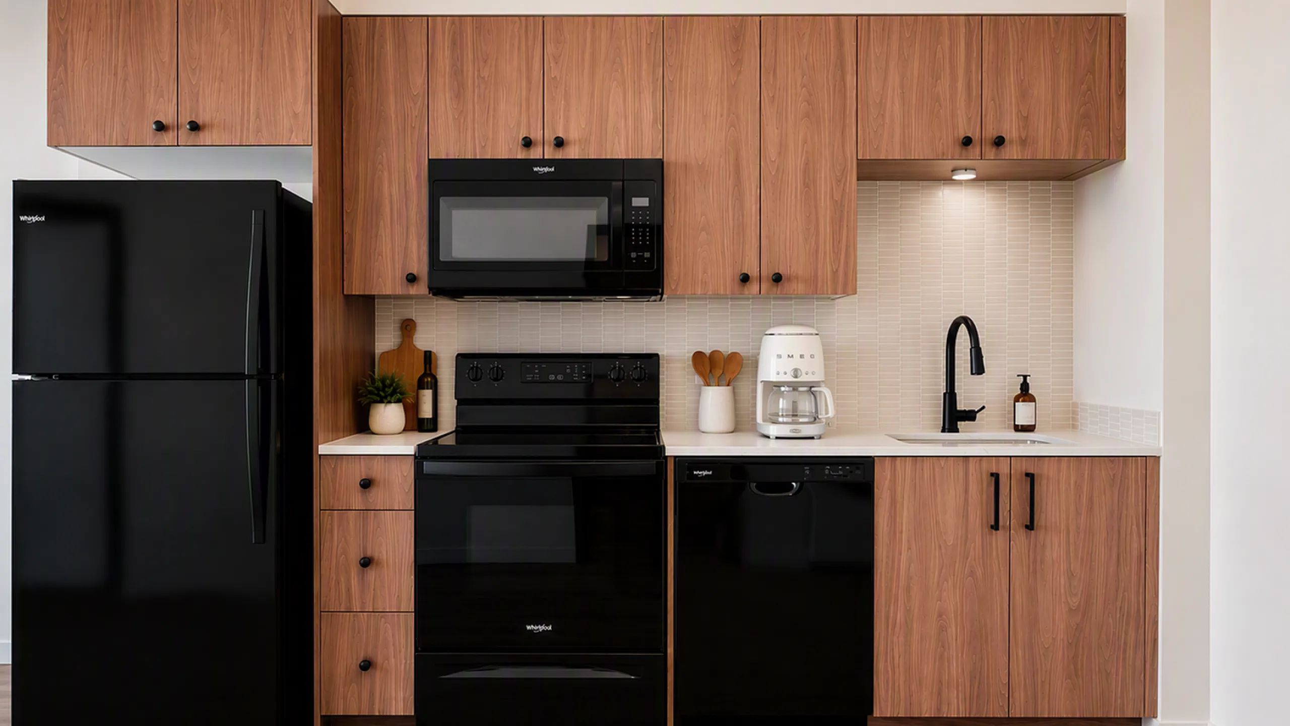 virtually staged kitchen at Rivenwood