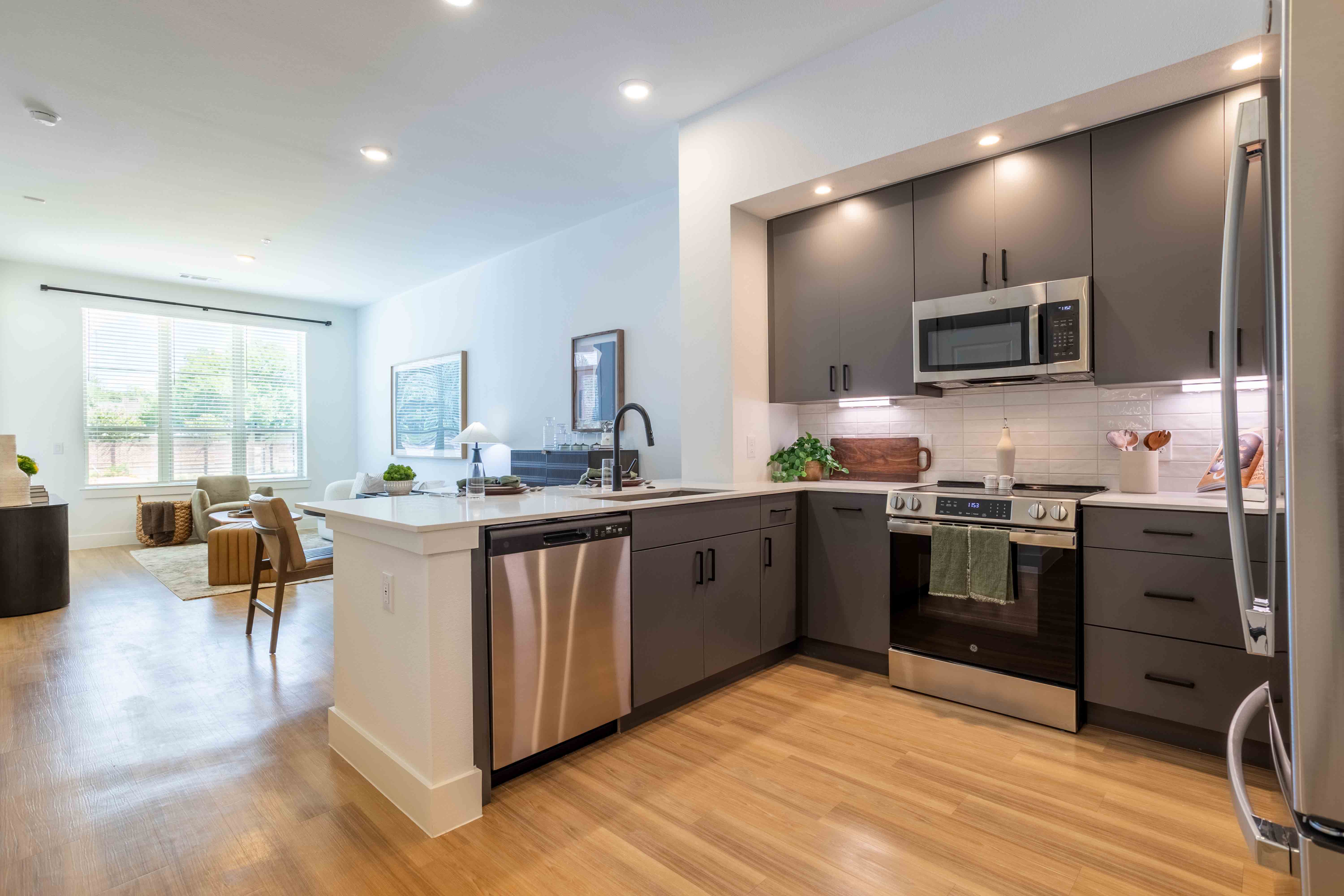 Discover the Elegance of Spacious Living-image