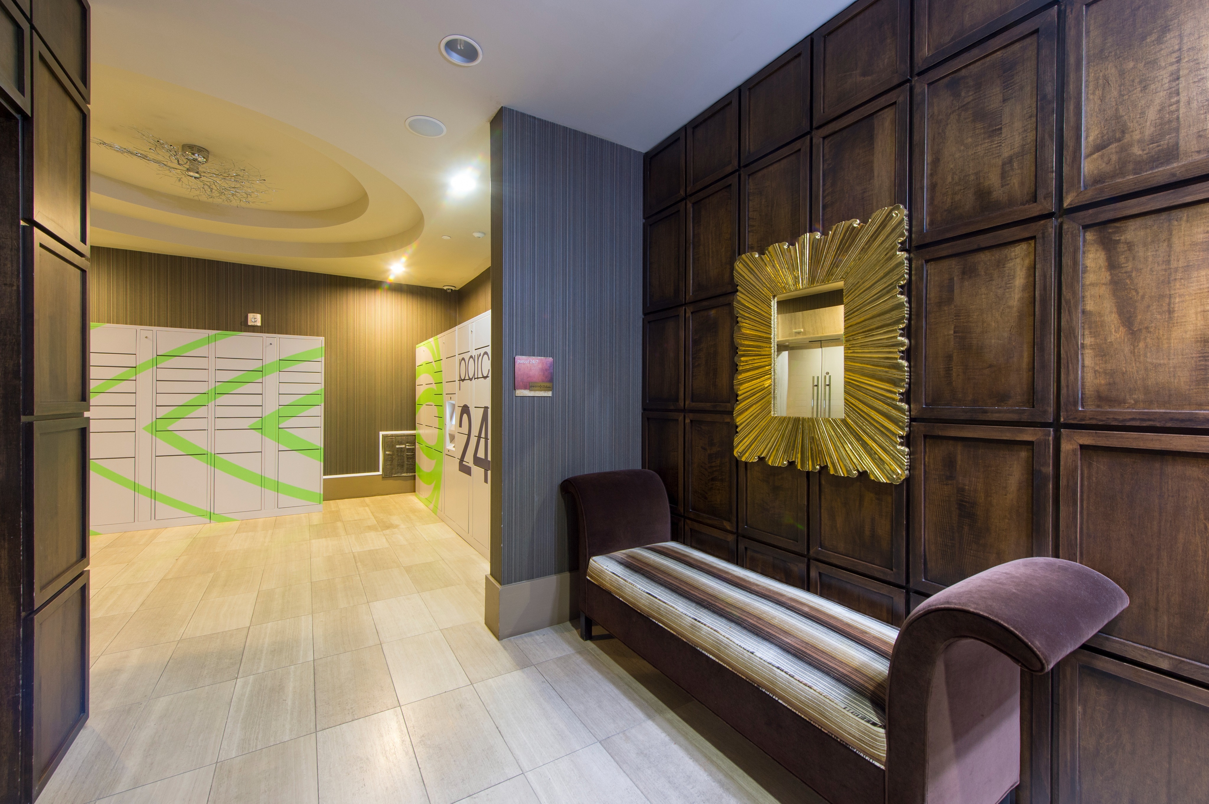 Pearl 21 Eleven Package Lockers | Upper Kirby Apartments | Houston, TX Apartments